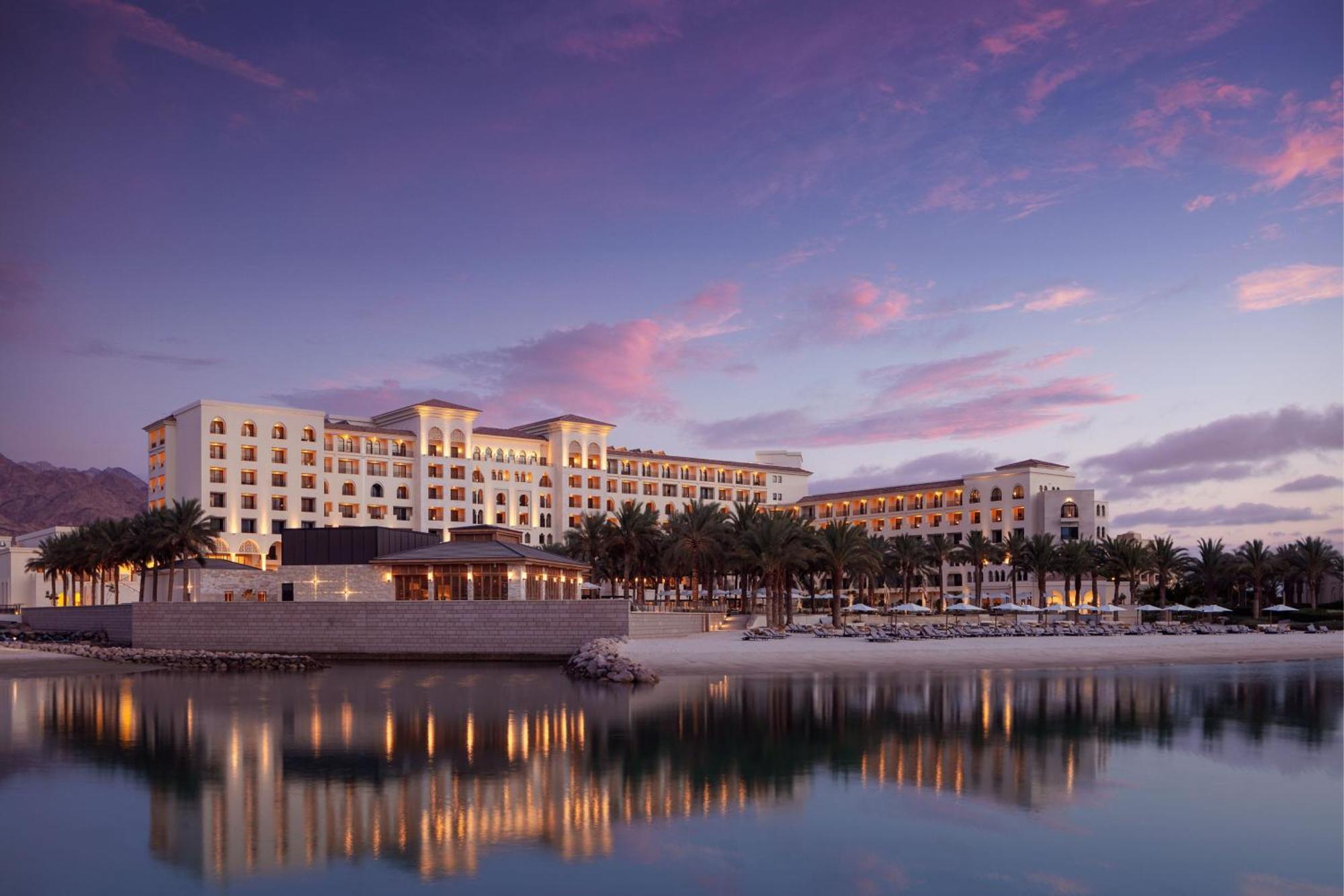 The Westin Saraya Aqaba Resort & Spa Exterior foto